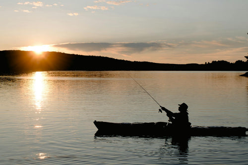 Kayak Fishing Essentials: Gear, Safety & Setup Tips