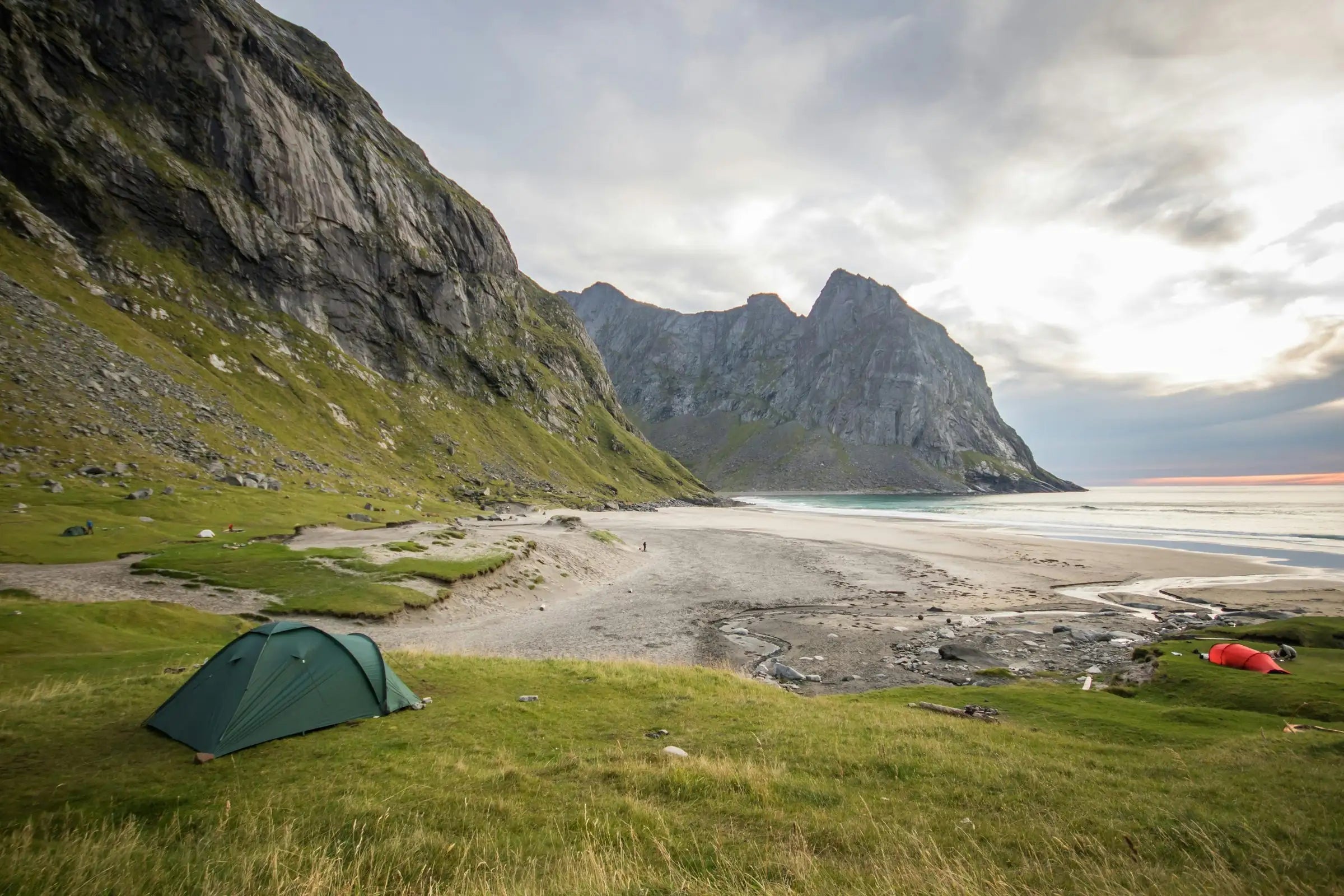 Camping Gear & Outdoor Equipment | Tents, Sleeping Bags, Cookware